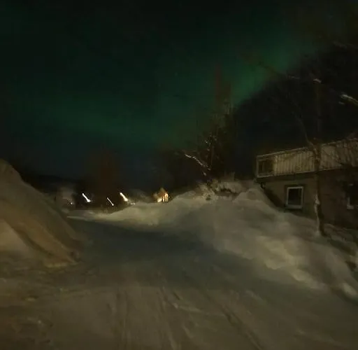Trivelig Pa Arnes, Senja Nyaraló Straumstad