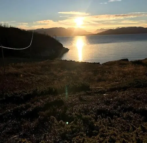 Trivelig Pa Arnes, Senja Ferienhaus